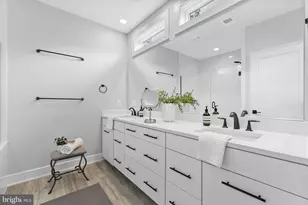 42464 Mildred Lndg Sq, Ashburn, VA 20148 - Photo 29