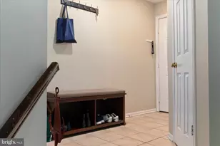 664 Gateway Dr SE, Leesburg, VA 20175 - Photo 3