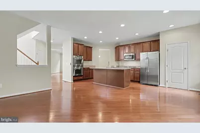 42371 Trellis Square, Brambleton, VA 20148 - Photo 23