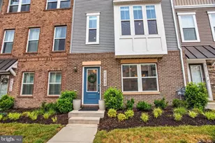 42620 Pitlochry Ter, Sterling, VA 20166 - Photo 1