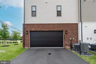 43927 Hurleys Hunt Terrace, Ashburn, VA 20147 - Photo 35