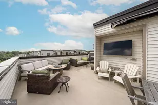 43927 Hurleys Hunt Terrace, Ashburn, VA 20147 - Photo 33