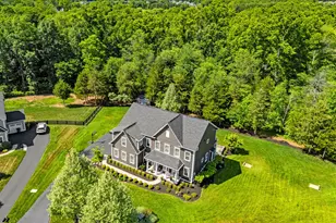 24886 Dahlia Manor Pl, Aldie, VA 20105 - Photo 17