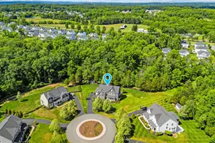 24886 Dahlia Manor Pl, Aldie, VA 20105 - Photo 15