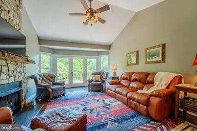 11404 Russell Road, Hillsboro, VA 20132 - Photo 15