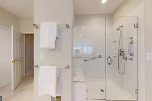 44480 Blueridge Meadows Dr, Ashburn, VA 20147 - Photo 23