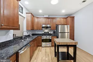 44397 Oakmont Manor Square, Ashburn, VA 20147 - Photo 3