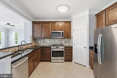 507 Sunset View Terrace SE #206, Leesburg, VA 20175 - Photo 5
