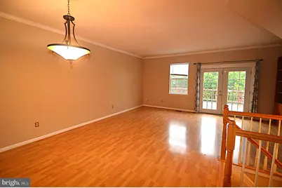 21774 Kings Crossing Terrace, Ashburn, VA 20147 - Photo 3