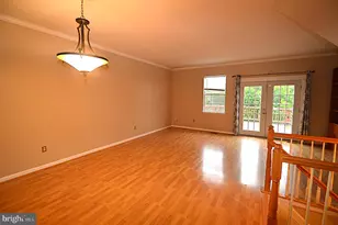 21774 Kings Crossing Terrace, Ashburn, VA 20147 - Photo 3