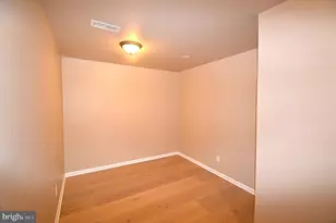 21774 Kings Crossing Terrace, Ashburn, VA 20147 - Photo 29
