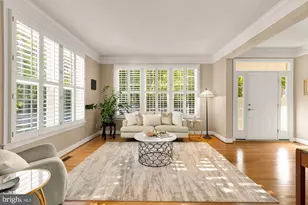 22478 Dinah Pl, Leesburg, VA 20175 - Photo 7