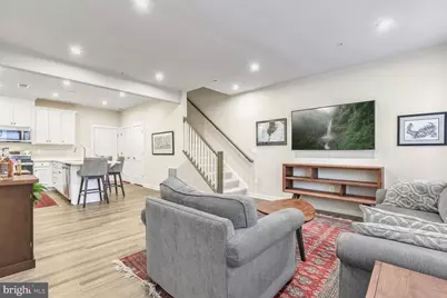 20276 Newfoundland Square, Ashburn, VA 20147 - Photo 3