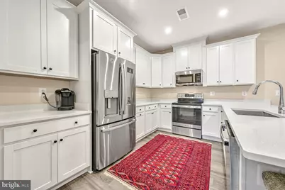 20276 Newfoundland Square, Ashburn, VA 20147 - Photo 9