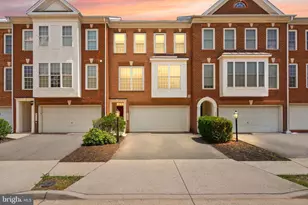 21776 Ladyslipper Sq, Ashburn, VA 20147 - Photo 1