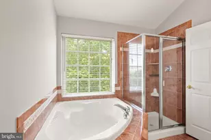 21776 Ladyslipper Sq, Ashburn, VA 20147 - Photo 37