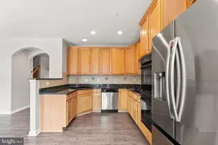 21776 Ladyslipper Sq, Ashburn, VA 20147 - Photo 25