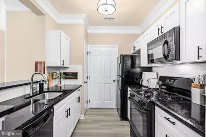 512 Sunset View Terrace SE #202, Leesburg, VA 20175 - Photo 13