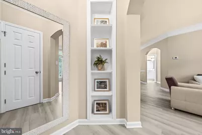 512 Sunset View Terrace SE #202, Leesburg, VA 20175 - Photo 3