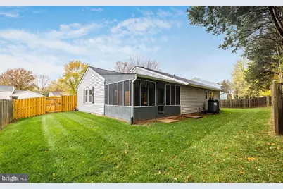 236 E Juniper Avenue, Sterling, VA 20164 - Photo 25