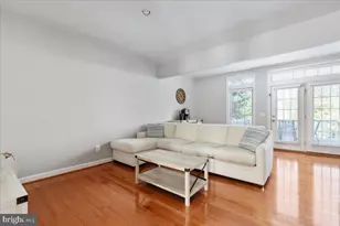25241 Destination Square, Aldie, VA 20105 - Photo 11