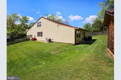 20 Running Brook Lane, Sterling, VA 20164 - Photo 9