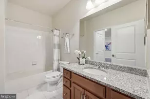 23286 Southdown Manor Terrace, Ashburn, VA 20148 - Photo 17