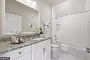 23286 Southdown Manor Terrace, Ashburn, VA 20148 - Photo 13