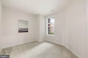 23286 Southdown Manor Terrace, Ashburn, VA 20148 - Photo 15