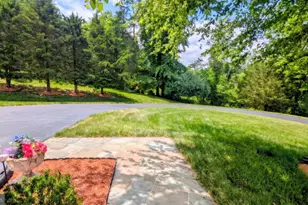 40911 Alysheba Dr, Leesburg, VA 20176 - Photo 39