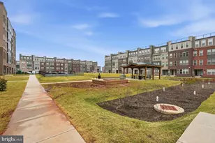 21950 Garganey Ter, Ashburn, VA 20147 - Photo 25