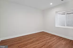 25495 Woodbine Farm Dr, Chantilly, VA 20152 - Photo 23