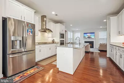 25495 Woodbine Farm Drive, Chantilly, VA 20152 - Photo 11