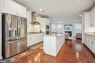 25495 Woodbine Farm Dr, Chantilly, VA 20152 - Photo 11