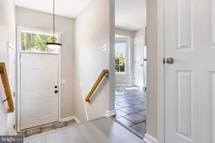 104 Frazer Dr, Purcellville, VA 20132 - Photo 3