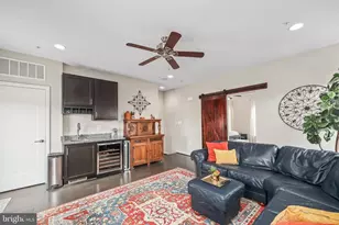400 Ironsides Square SE, Leesburg, VA 20175 - Photo 31