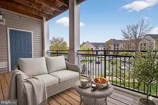 46588 Drysdale Terrace, Sterling, VA 20165 - Photo 5