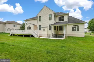 23353 Lennoxville Way, Sterling, VA 20166 - Photo 35