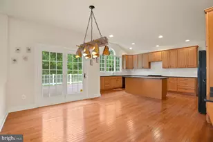 23353 Lennoxville Way, Sterling, VA 20166 - Photo 15