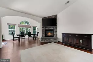 25079 Chafee Cir, Aldie, VA 20105 - Photo 27