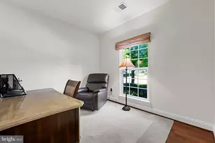 25079 Chafee Cir, Aldie, VA 20105 - Photo 7