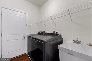 25079 Chafee Cir, Aldie, VA 20105 - Photo 63