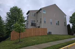 42691 Galbraith Square, Broadlands, VA 20148 - Photo 31