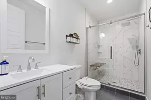 41961 Blair Woods Dr, Brambleton, VA 20148 - Photo 35