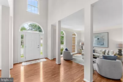 803 Kenneth Place SE, Leesburg, VA 20175 - Photo 3