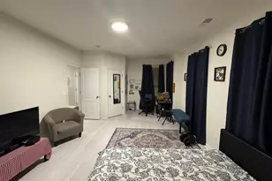 23595 Kingsdale Terrace, Brambleton, VA 20148 - Photo 5