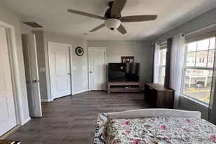 23595 Kingsdale Terrace, Brambleton, VA 20148 - Photo 17
