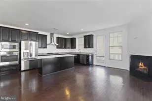 23595 Kingsdale Terrace, Brambleton, VA 20148 - Photo 13