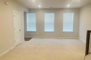 20271 Newfoundland Sq, Ashburn, VA 20147 - Photo 7