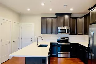 20271 Newfoundland Sq, Ashburn, VA 20147 - Photo 3
